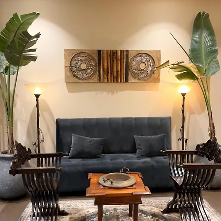 Monun Boutique 3* Τίρανα